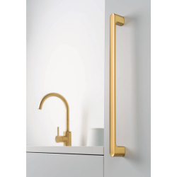 Maner pentru mobila Luv, finisaj alama cava periata, L: 202 mm